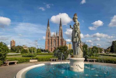 best time to travel to argentina