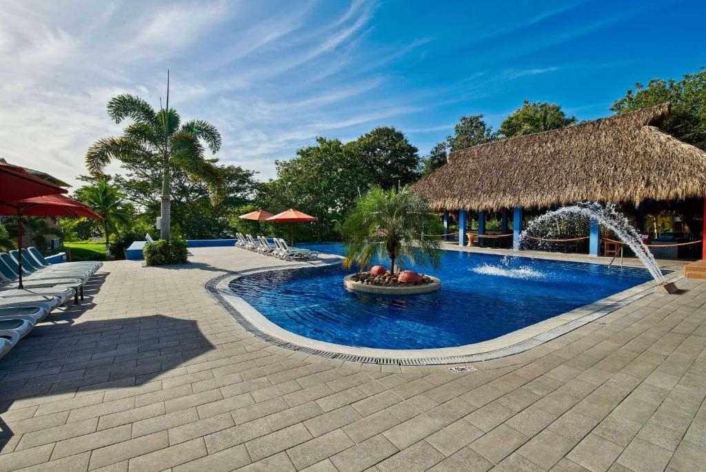 best time to travel to panama