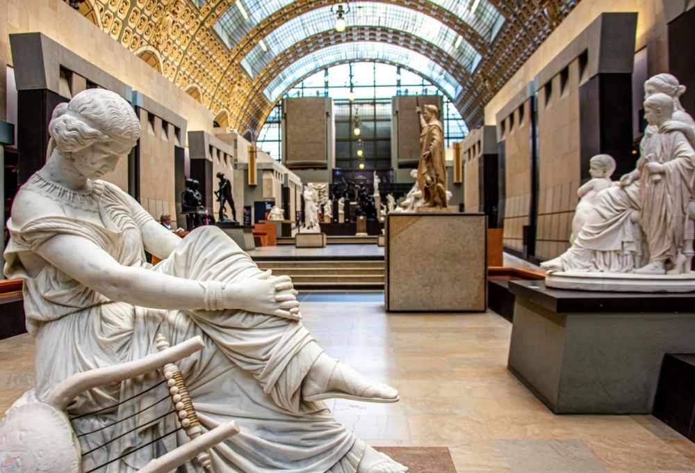 Solo Travel Europe: A Journey of Freedom, Discovery, and Adventure