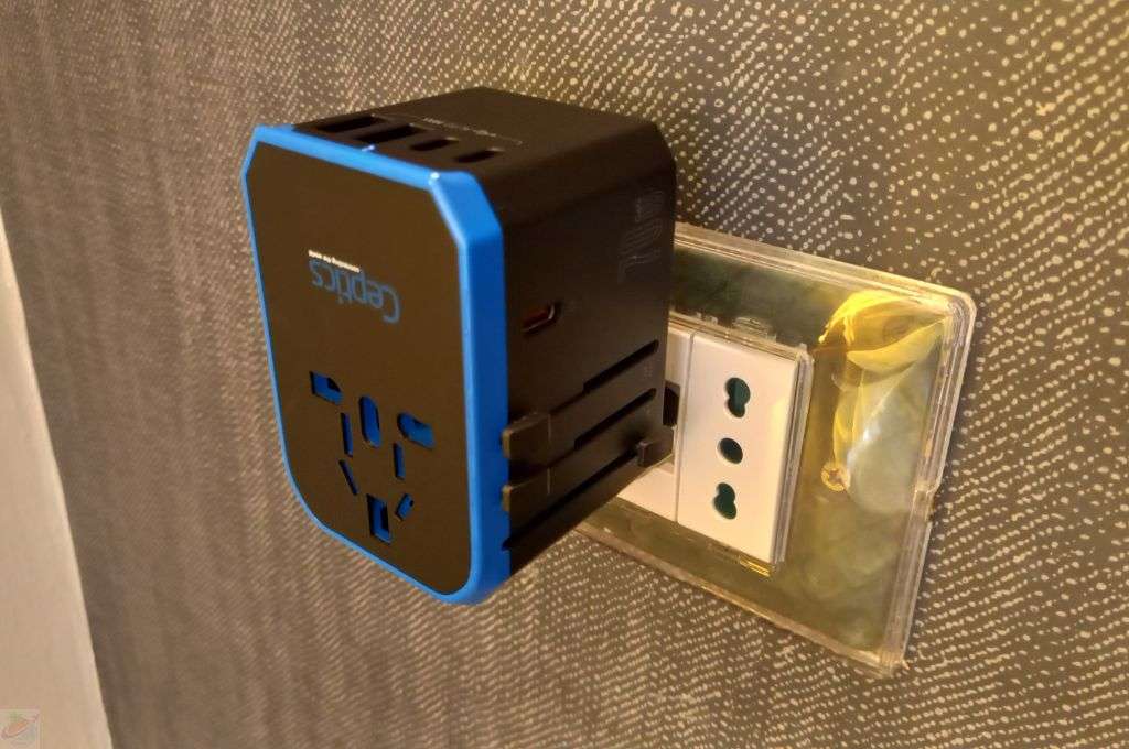 travel plug adapter for south africa